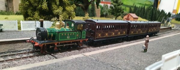 SE&CR 6 wheel Pull-Push Rake (3 coaches)
