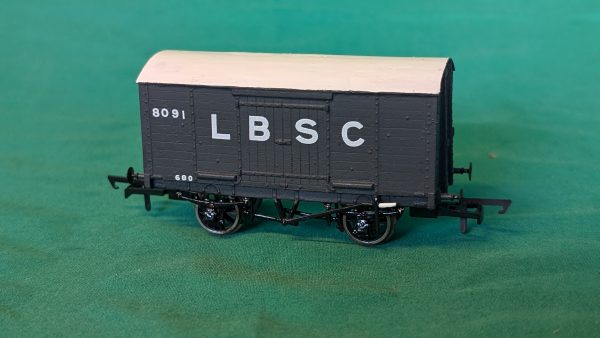 LB&SCR D.1433 Covered Goods Wagon