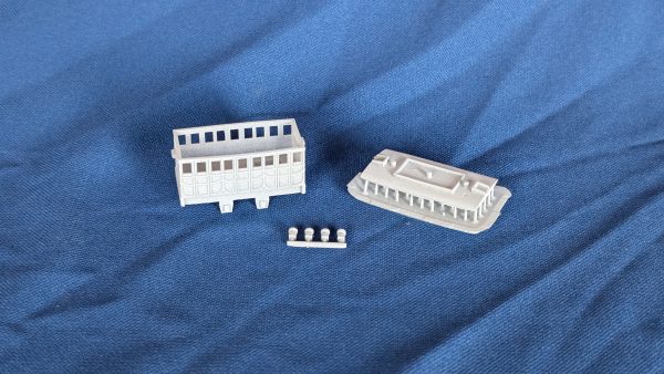 N Gauge Liverpool & Manchester Railway 1st Coach (Motorised V1 & V2) - Image 2