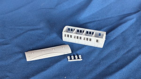 N Gauge Generic 4-Wheel Brake Coach (V1 & 2) - Image 2