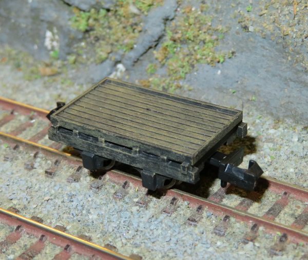 N Gauge Luggage Wagon